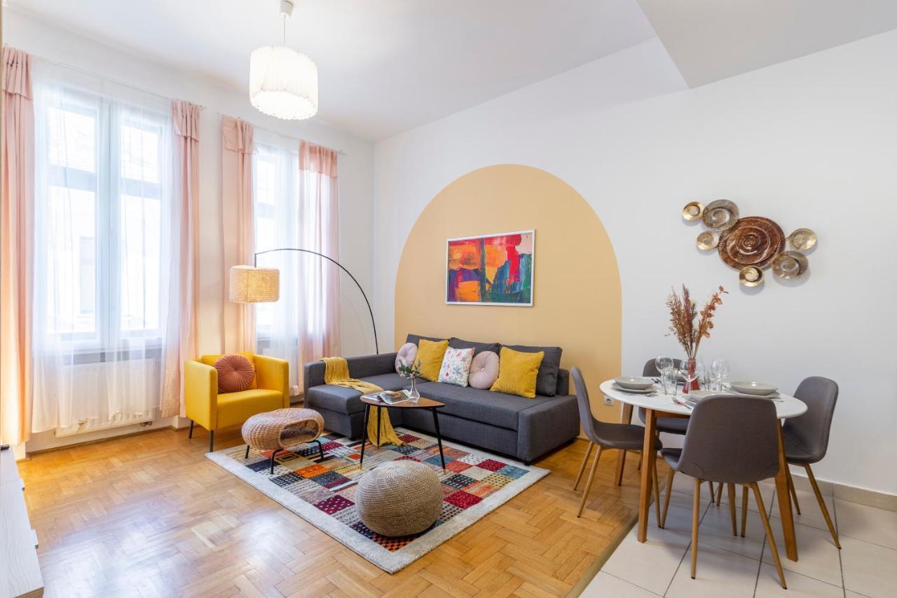 Central Gozsdu Apartment In The Party Street 부다페스트 외부 사진